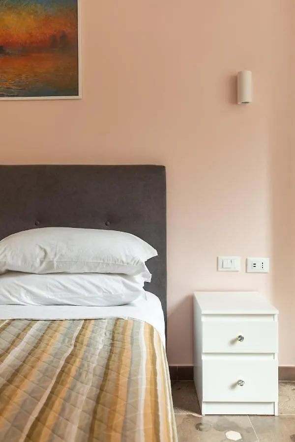 Stevenson Rooms Rome Guest house